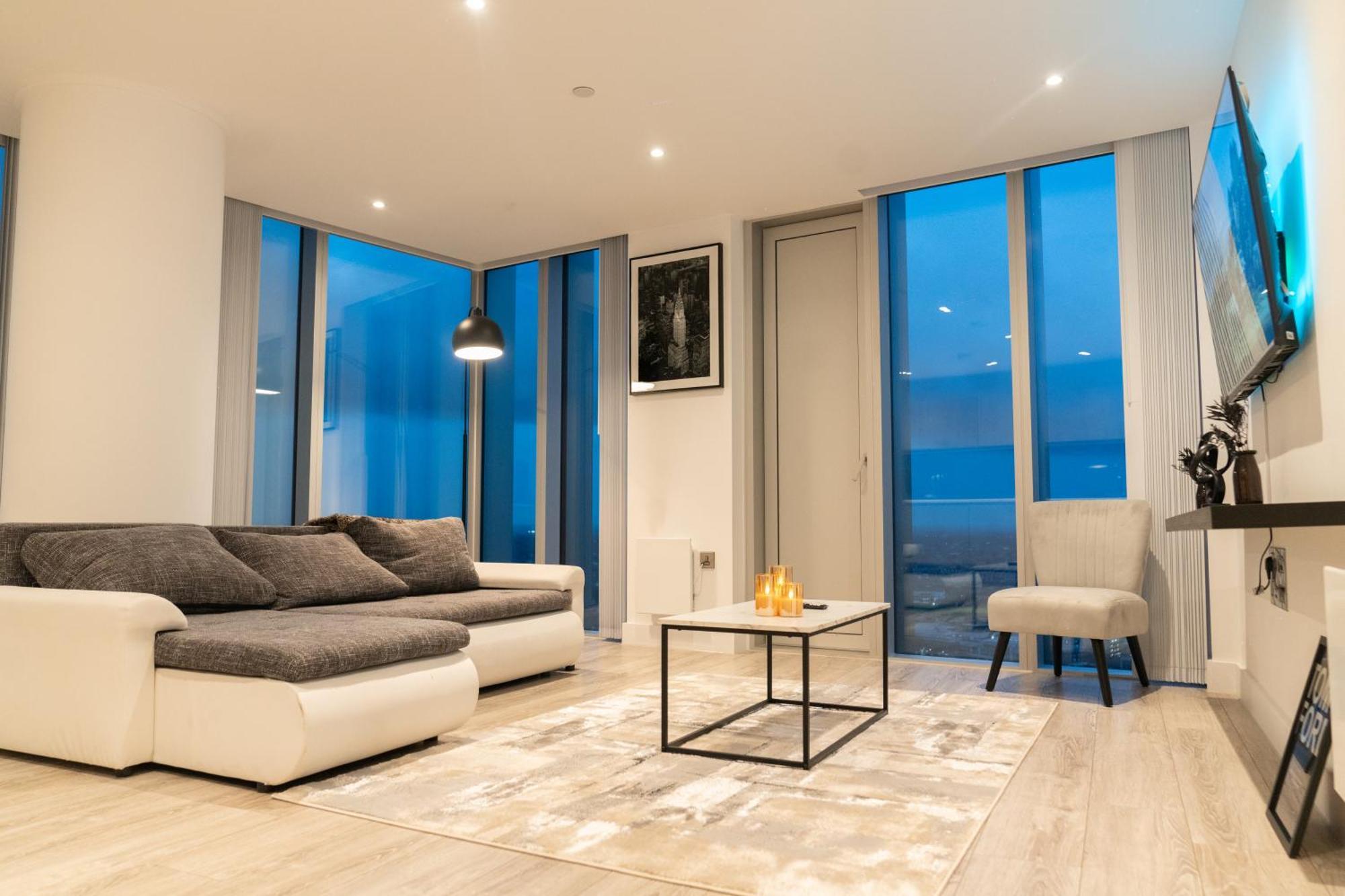Luxury 2 Bed Penthouse With Stunning Views In Manchester City Centre Bagian luar foto
